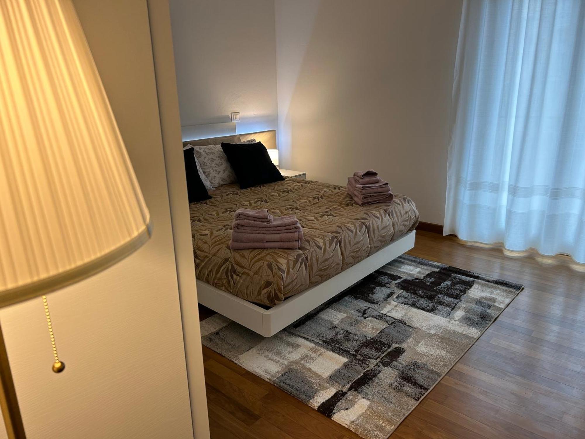 Valverde Apartment And Rooms เวโรนา ภายนอก รูปภาพ