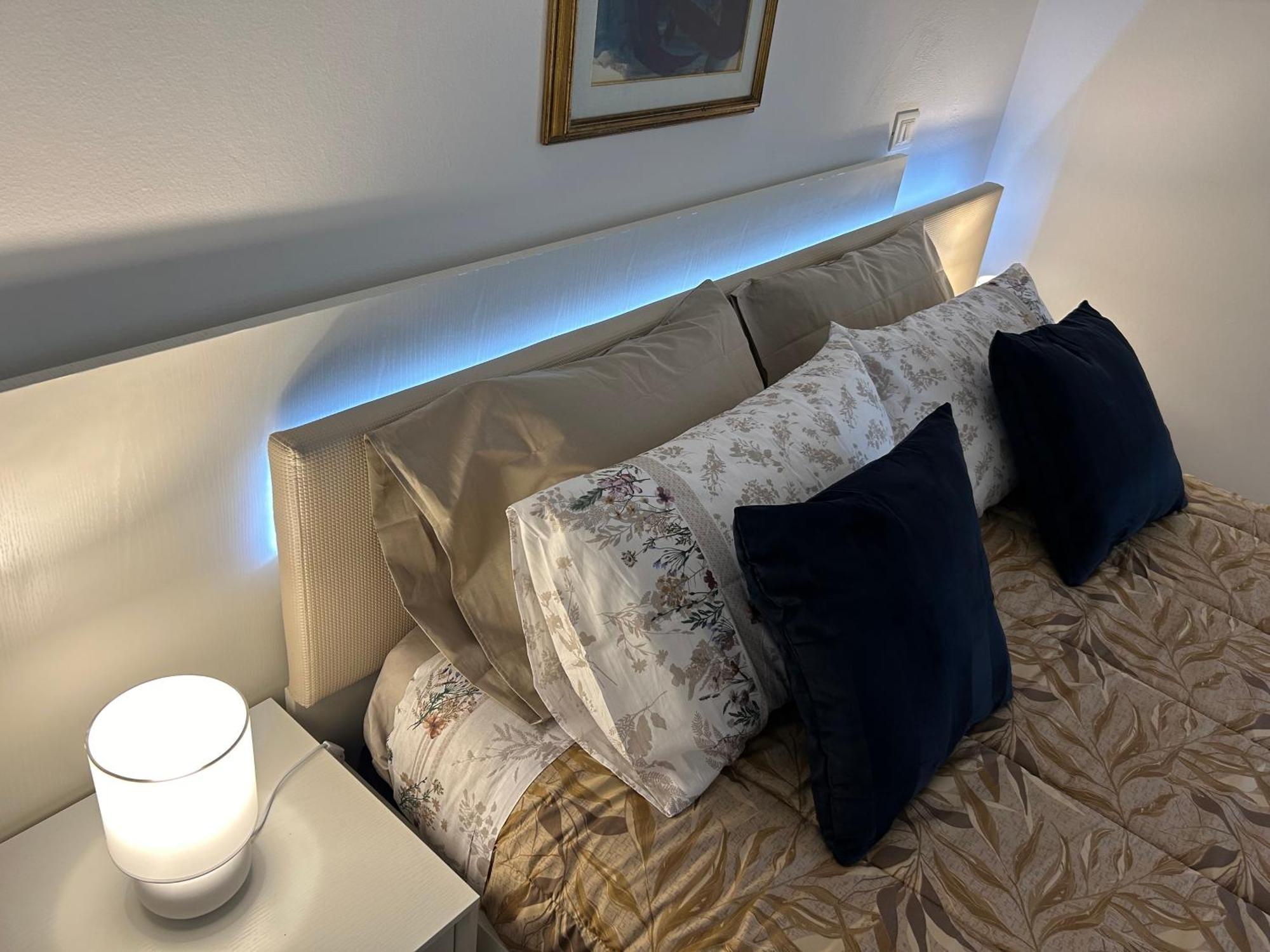 Valverde Apartment And Rooms เวโรนา ภายนอก รูปภาพ