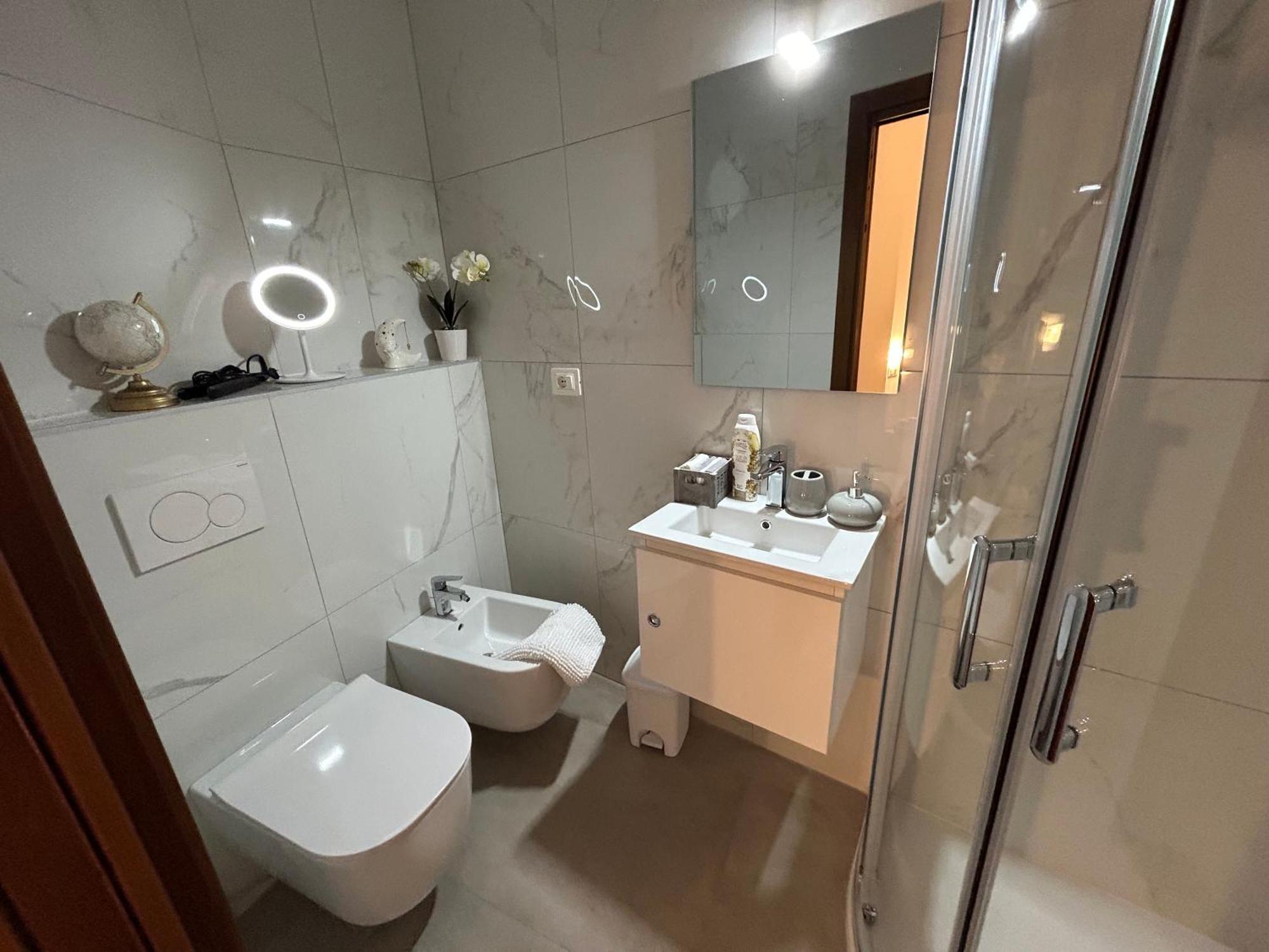 Valverde Apartment And Rooms เวโรนา ภายนอก รูปภาพ