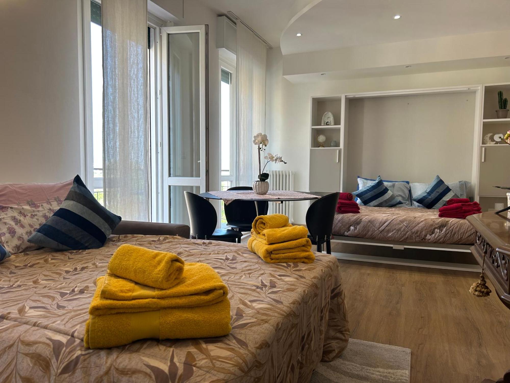 Valverde Apartment And Rooms เวโรนา ภายนอก รูปภาพ